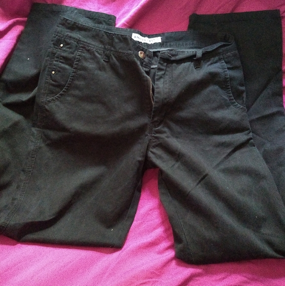 Jeans for Men - Picture 1 of 5